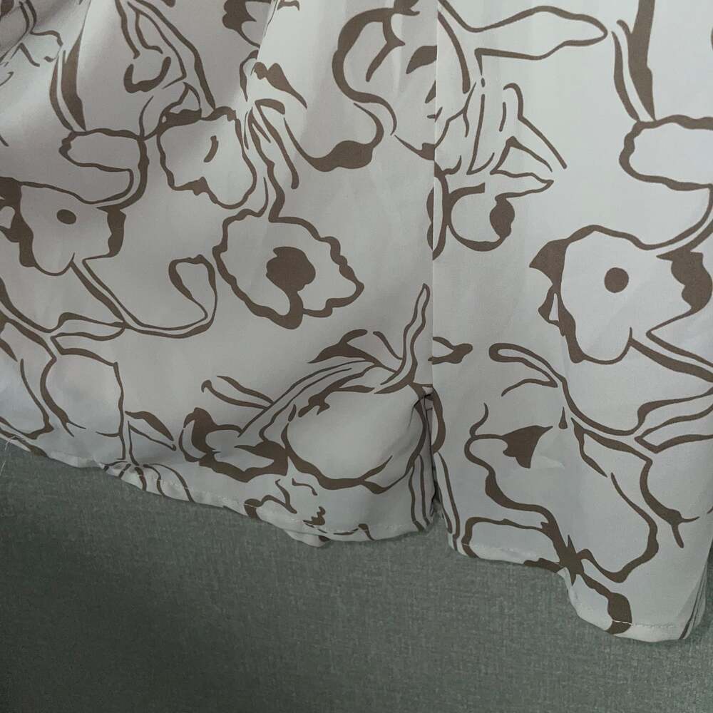 Entro Beige Print Long Sleeves Romper - Picture 5 of 7
